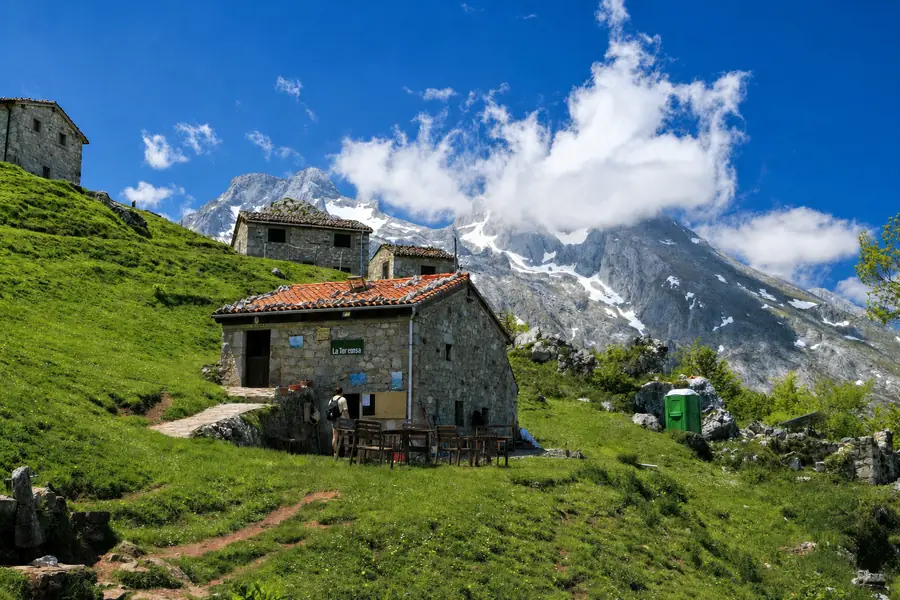Day 2 · Hike into the Picos, sleep in a refuge